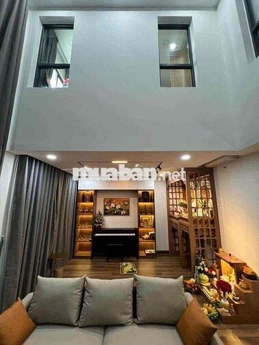 Bán căn hộ Duplex 3pn 3wc DT 112m2 Celadon city