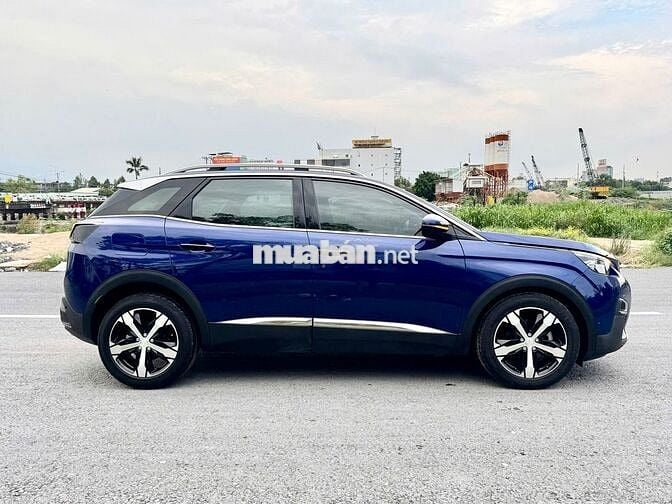 Peugeot 3008 ĐKi 2022 Allure Xanh 21.000 km