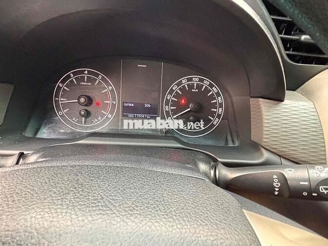 Toyota Innova 2019 2.0E - 115000 km