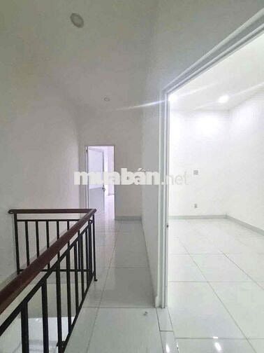 Nhà Hẻm Tân Hoà Đông (5x10m) 1 Lầu 2 Phòng - Hẻm Xe Hơi