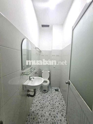 Nhà Hẻm Tân Hoà Đông (5x10m) 1 Lầu 2 Phòng - Hẻm Xe Hơi