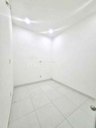 Nhà Hẻm Tân Hoà Đông (5x10m) 1 Lầu 2 Phòng - Hẻm Xe Hơi