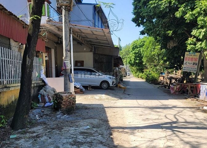 Chính chủ bán nhà 4 tầng rất mới, sổ đỏ sẵn sàng giao dịch