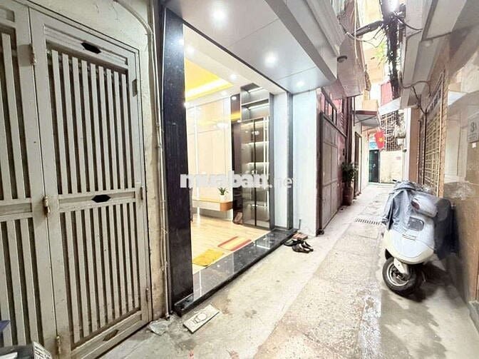 Bán nhà chính chủ Quan Nhân, 28m2 ngõ thông chỉ 7.3 tỷ!