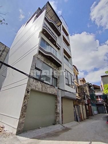 Bán nhà Thạch Bàn - sát Aeon mall, 6 tầng full nội thất - ô tô vào nhà