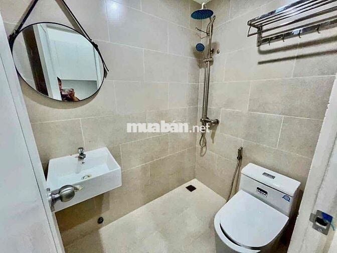 Phòng siêu rộng 28m2 đầy đủ nội thất, gần Phạm Văn Đồng