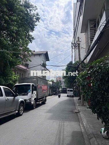 CHO THUÊ NHÀ LẠC LONG QUÂN, P9, – GẦN NGÃ 4 ÂU CƠ 4x18 Giá 15tr Tl nhe