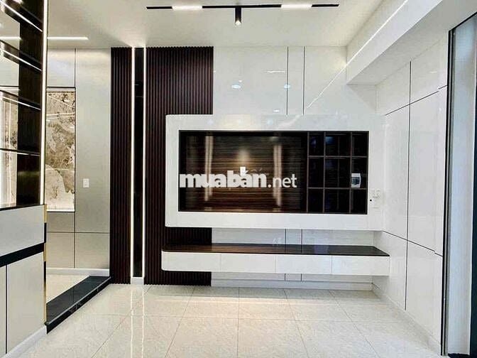 Nhà Đẹp Đường xe Tải Thông, Gần chợ thạnh xuân Quận 12