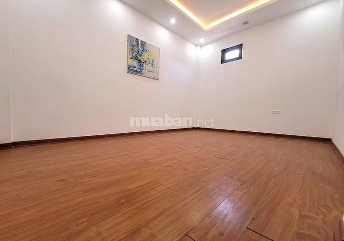 Chính chủ bán nhà 4 tầng rất mới, sổ đỏ sẵn sàng giao dịch