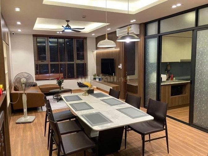 CHO THUÊ CĂN HỘ CHUNG CƯ NGOẠI GIAO ĐOÀN. 2 - 3PN. FULL ĐỒ