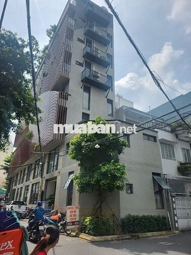 Mặt bằng 3 mặt tiền 200m2 mới-xịn Bạch Đằng (gần bv175, chợ, sân bay)