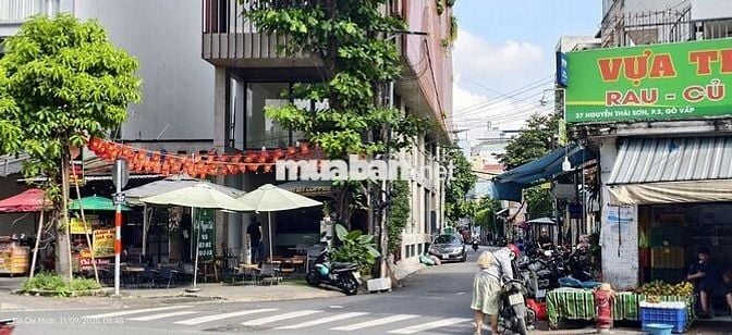 Mặt bằng 3 mặt tiền 200m2 mới-xịn Bạch Đằng (gần bv175, chợ, sân bay)