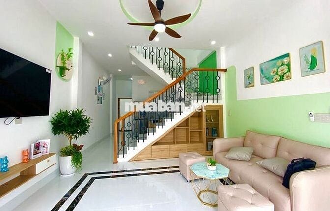 Bá  căn nhà 1 trệt 1 lầu( mới toanh ) ở Tân An Hội 125m2 SHR giá 910TR