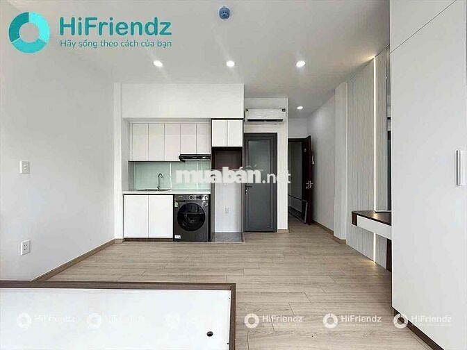 Căn Hộ Ban Công Mới Xây Bình Thạnh Gần Ngoại Thương Hàng Xanh Quận 1