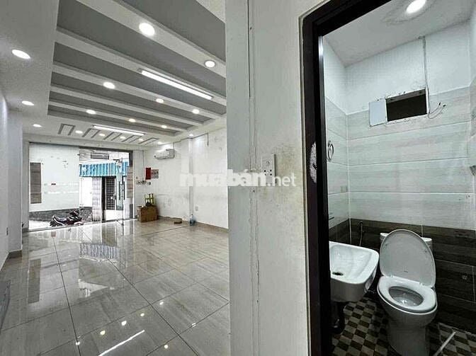 MBKD hoặc VP rộng ở Tô Hiến Thành Q10 - Lối đi riêng, WC riêng có ML