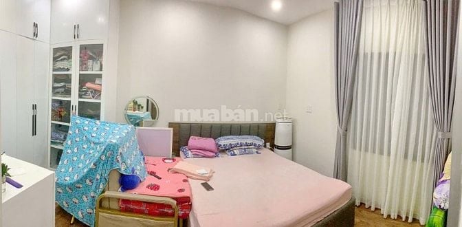 Bán nhà 2 lầu 58m2 tặng nội thất gần MT Phạm Thế Hiển P.4 Quận 8