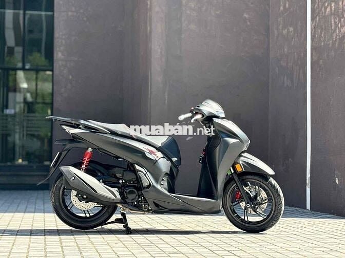 Honda SH 350i 2024