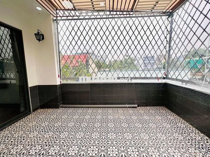 Nhà đẹp😍 Tân Định Q1 – 2 lầu, 4 phòng, phù hợp văn phòng & kinh doanh