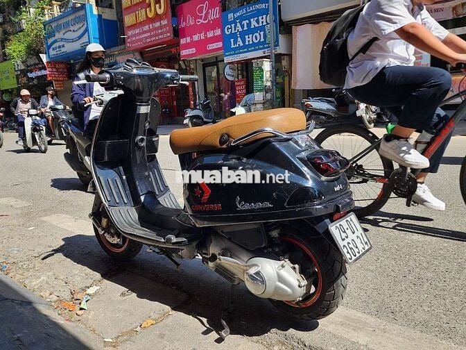 Hàng Hiếm Vespa S đèn vuông 150cc