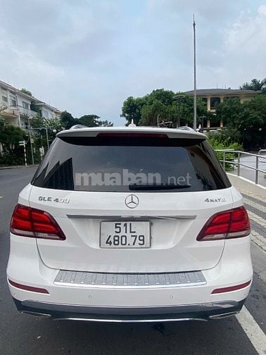 Bán xe Mercedes GLE400, SX 2016, nhập Mỹ, biển số TP.HCM, màu trắng