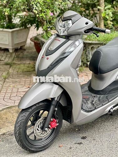 Lead 4 val bản đặc biệt