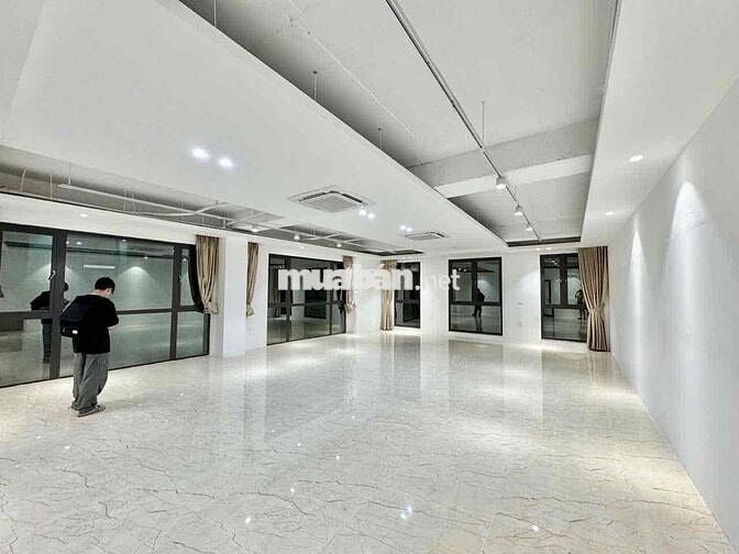 Chính chủ cho thuê sàn văn phòng tại Trần Thái Tông 120m2 giá 23t