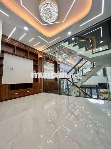 Chủ ngộp bank bán 5.9tỷ ngay Aeon Tân Phú. 5tầng,5pn. Dt: 4 x 16.