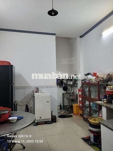 👉Cần Bán nhà 1trệt 2lầu 1sân thượng DT 3,6X17 Sổ hồng hoàn công