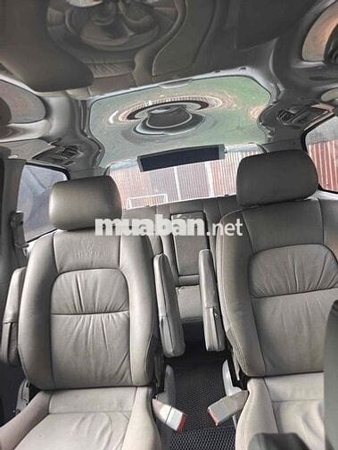 Kia Carnival 2009 GS 2.5 AT - 140000 km