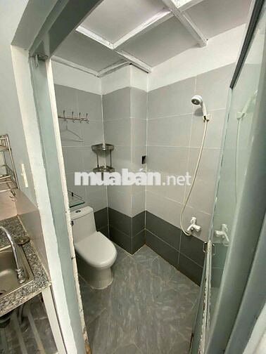 🔴 Chỉ 3tr2 - Phòng rộng rãi cửa sổ thoáng mát ngay Lê Đức Thọ