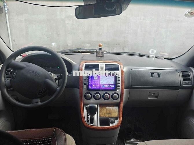 Kia Carnival 2009 GS 2.5 AT - 140000 km