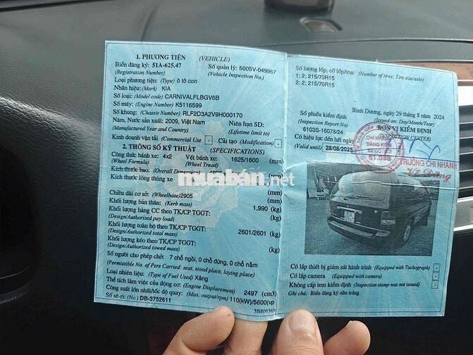 Kia Carnival 2009 GS 2.5 AT - 140000 km