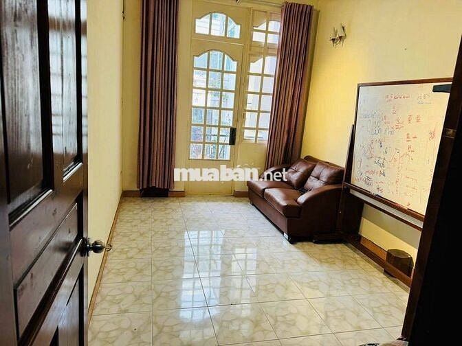 Cho thuê nhà HXT 82/1A Nguyễn Xí, Phường 26, Q.Bình Thạnh