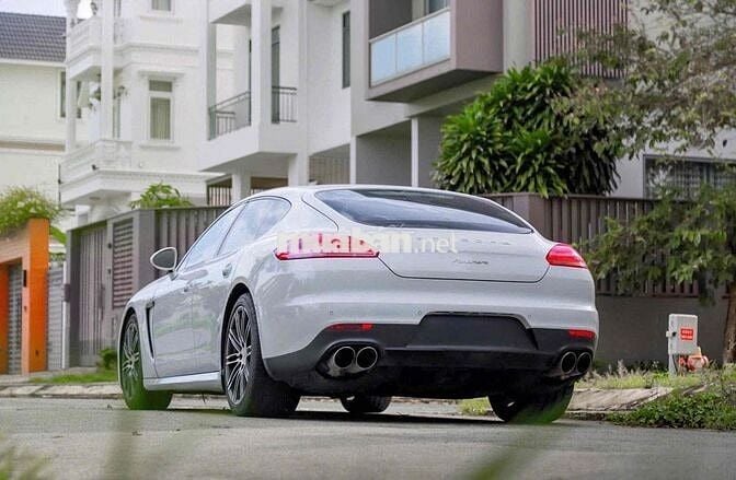 Porsche Panamera 2015 3.6 V6 - Bank 90%