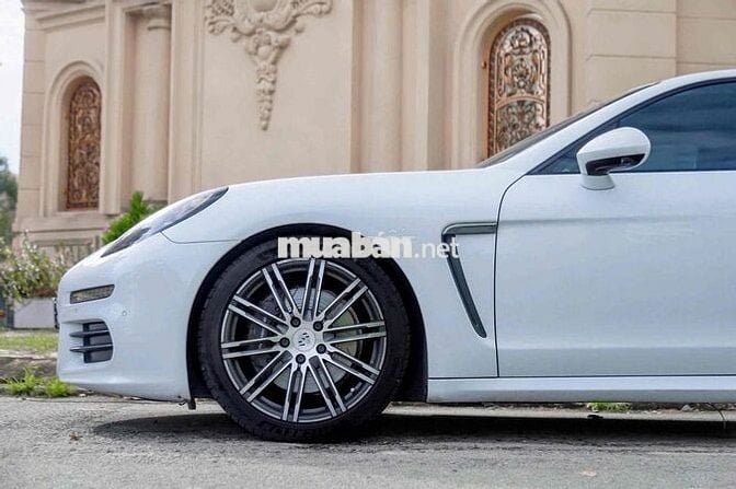 Porsche Panamera 2015 3.6 V6 - Bank 90%