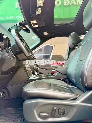 Ford Explorer 2019 2.3L Ecoboost - 72000 km