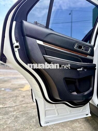 Ford Explorer 2019 2.3L Ecoboost - 72000 km