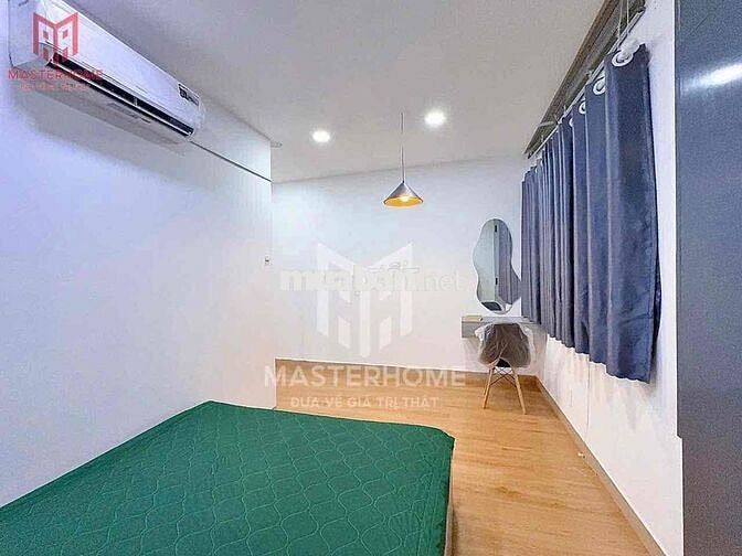 Cho Thuê 2PN 1PK Full Nội Thất Cửa Sổ Trời Lớn Thoáng Gần Q1