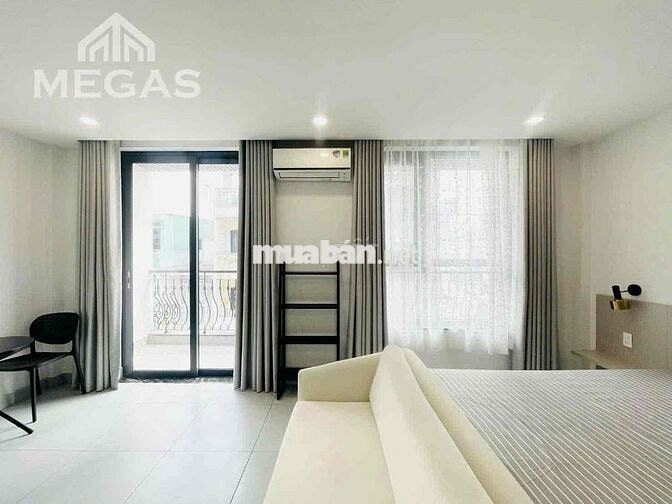 CCMN Luxury Studio lớn Ban Công cực thoáng , Thang máy , Bảo Vệ