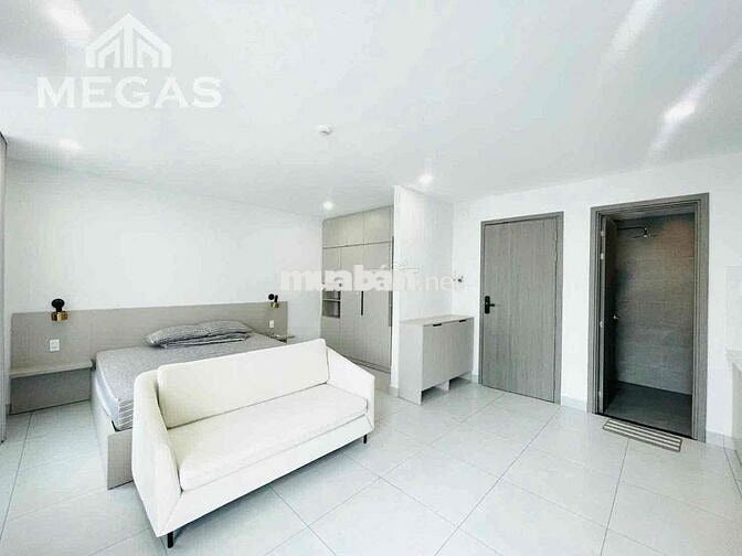 CCMN Luxury Studio lớn Ban Công cực thoáng , Thang máy , Bảo Vệ