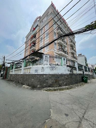 Cần bán khách sạn 3 mặt tiền hẻm 7m Đường Phạm văn Đồng, 1 hầm+ 6 tầng