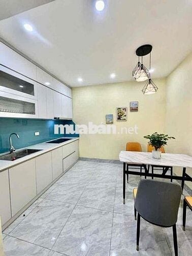 Bán TT Giá Đầu Tư Đường Nguyễn Trãi 70m, 2 Ngủ, 2 wc, Giá 3.5 Tỷ