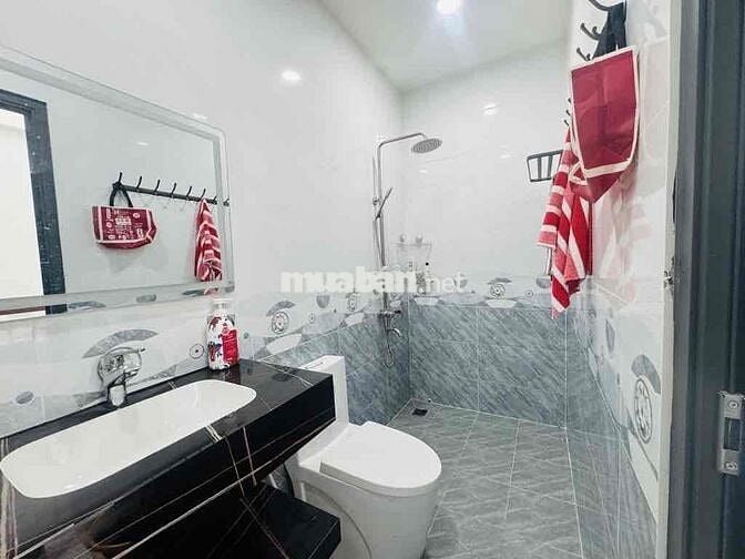 Bán nhà 2 tầng 3pn -75m2- ngay tân hoà đông - bình tân