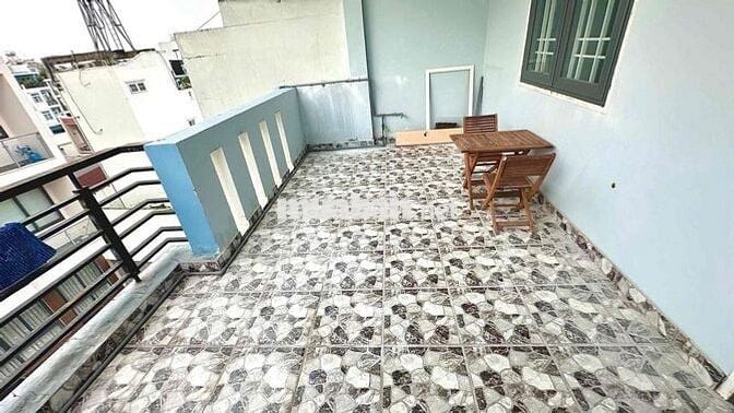 cho Nữ thuê Phòng, ban công siêu rộng