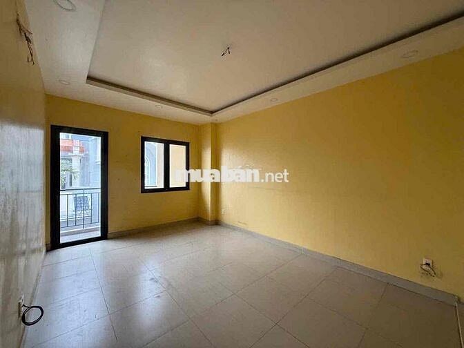 BIỆT THỰ SÁT PHẠM VĂN ĐỒNG 8,7X12M 3 TẦNG 2 SÀN TRỐNG SUỐT 3PN 3WC