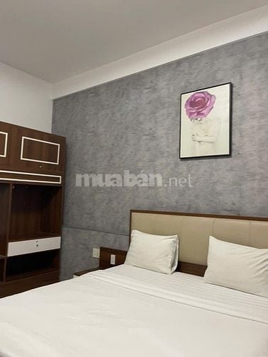 Cần bán khách sạn 3 mặt tiền hẻm 7m Đường Phạm văn Đồng, 1 hầm+ 6 tầng