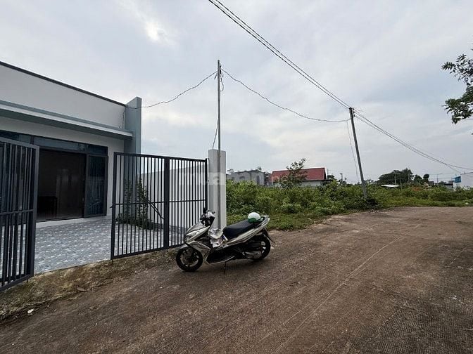 BÁN NHÀ ĐẸP BÀU TRÂM LONG KHÁNH ĐỒNG NAI CÁCH NHỰA 200M
