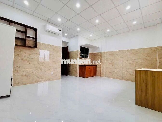 DT 65tr/th CHDV góc 2MT 90m2 ngang 5.5m HXT Nguyễn Sơn 4 tầng 14 PN