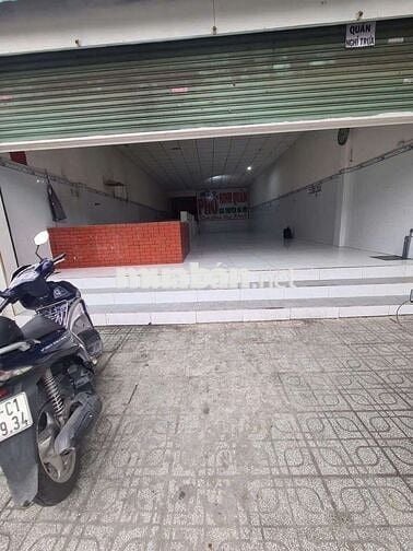 Cần cho thuê gấp  mặt bằng kính đoanh DT 7*30 .1 tầng lửng được 30m