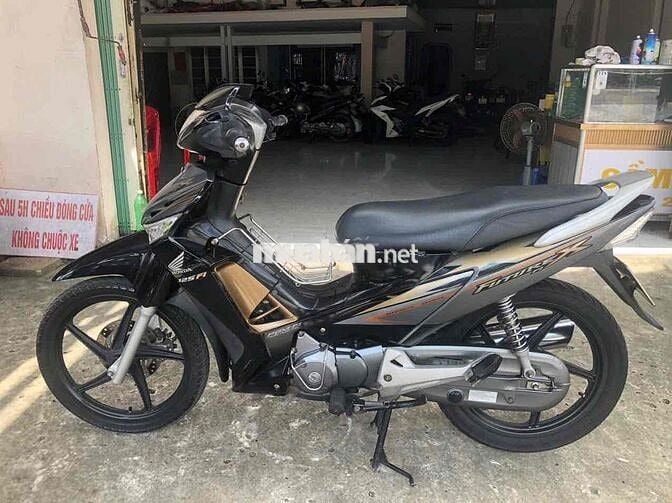 FutureX 125 2011 Máy Zin Êm Ấm